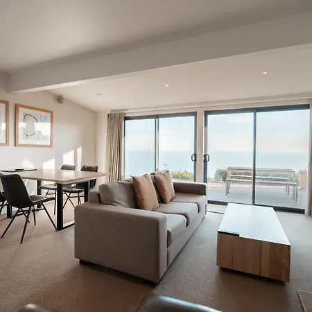 Beacon Point Ocean View Villas-3